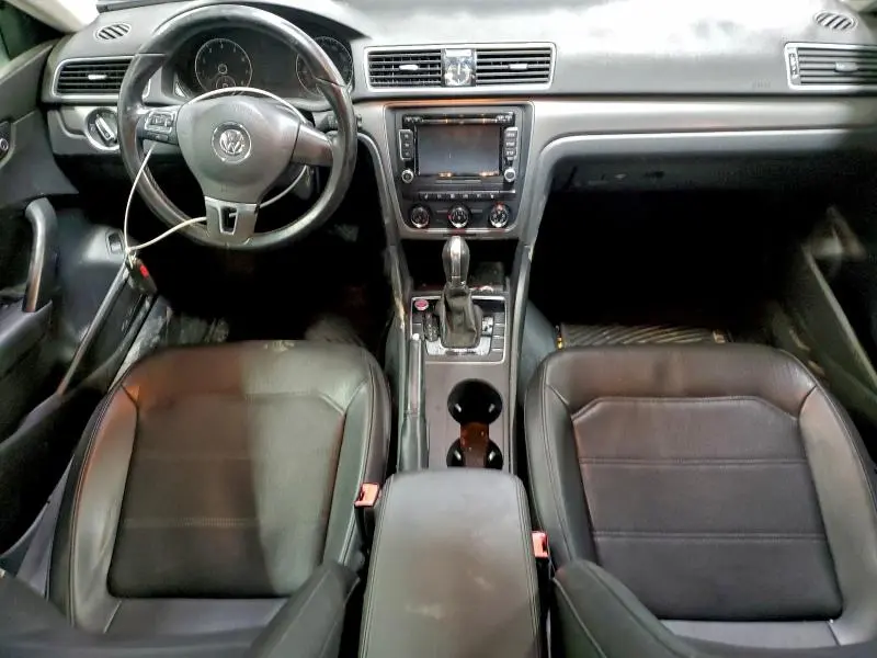 2015 VOLKSWAGEN PASSAT S  