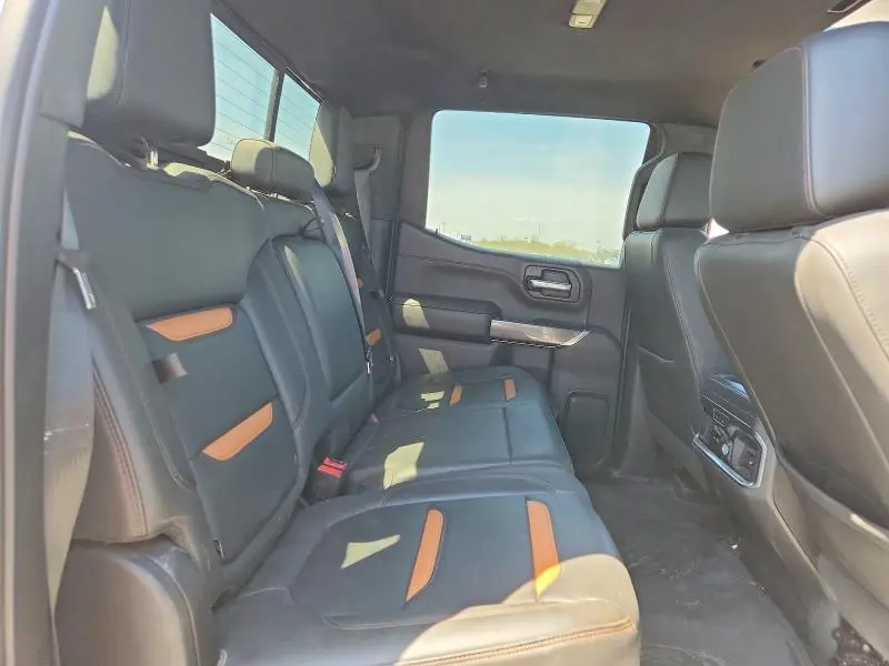 2020 GMC SIERRA K1500 AT4  