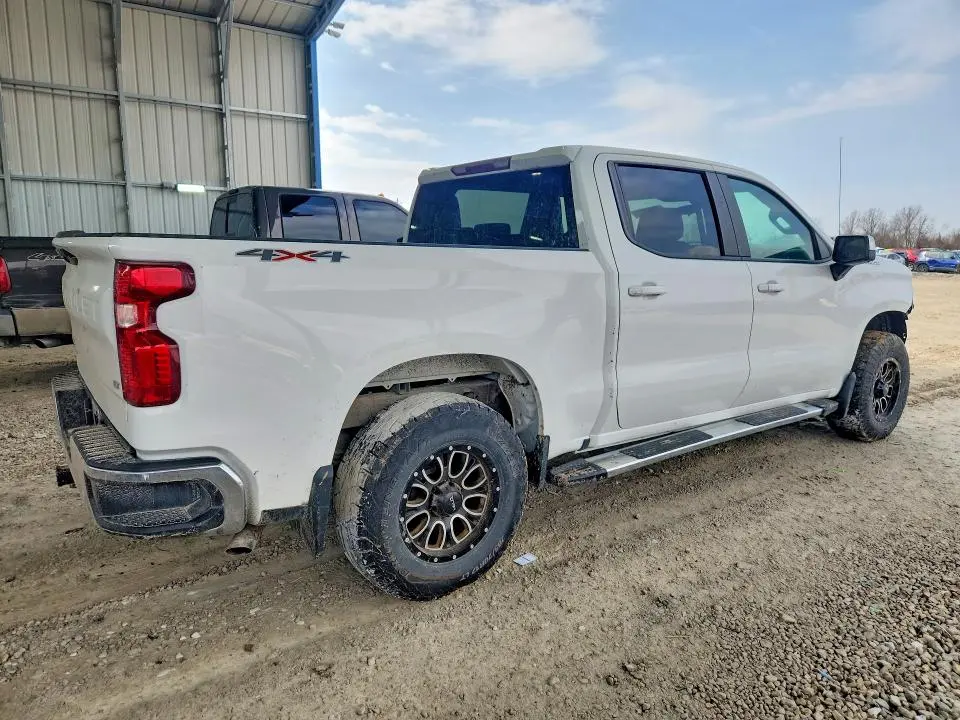 2020 CHEVROLET SILVERADO K1500 LT  