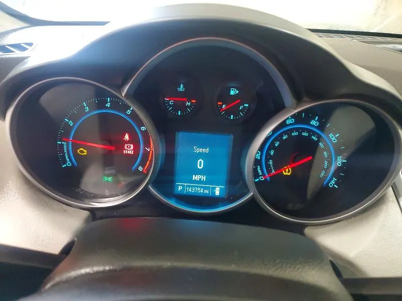 2012 CHEVROLET CRUZE LS  