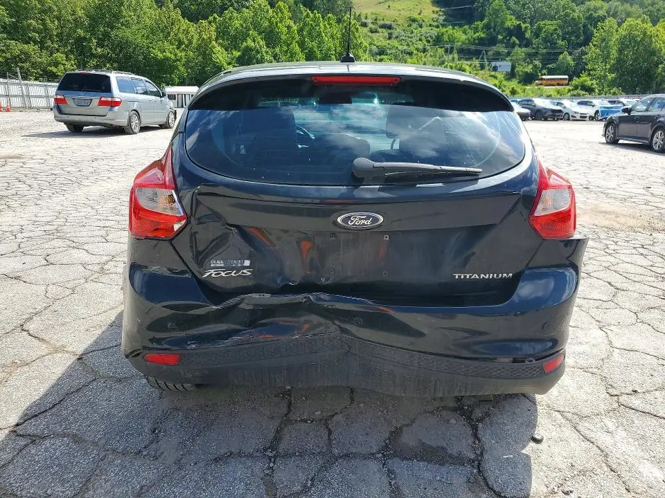 2012 FORD FOCUS TITANIUM  