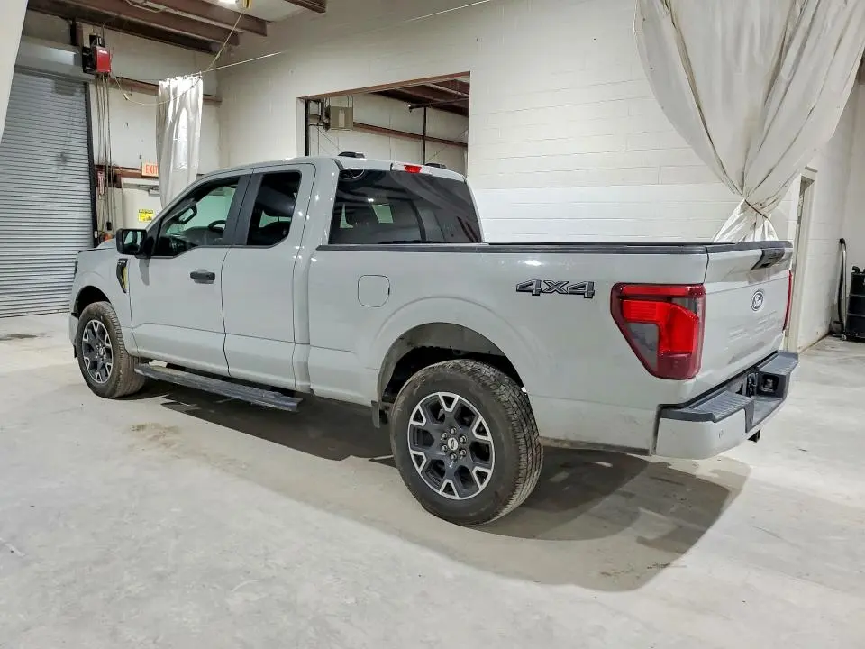 2024 FORD F150 STX  