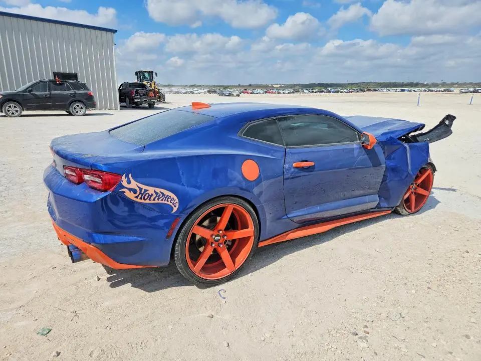 2019 CHEVROLET CAMARO LS  