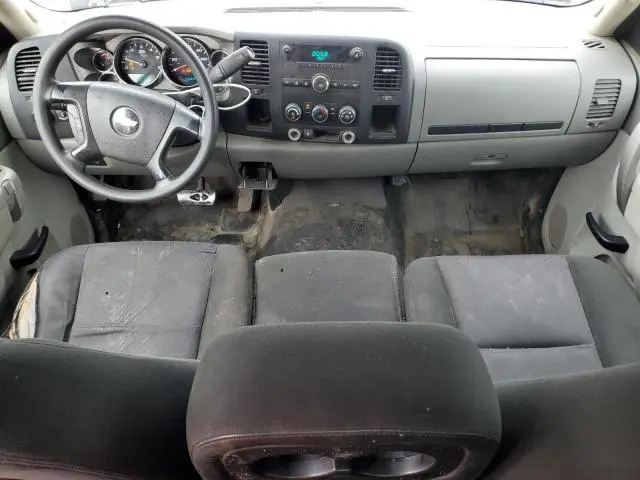 2011 CHEVROLET SILVERADO C2500 HEAVY DUTY  