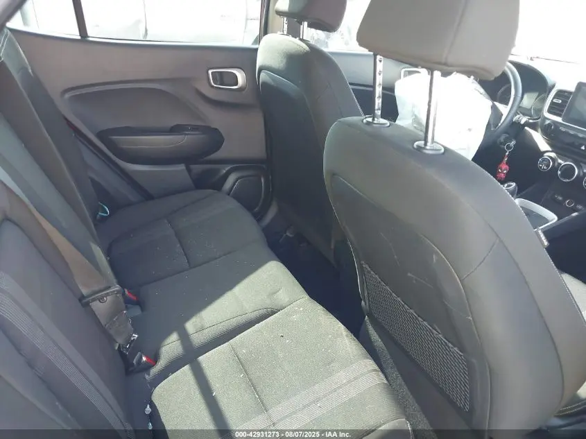 2022 HYUNDAI VENUE SEL