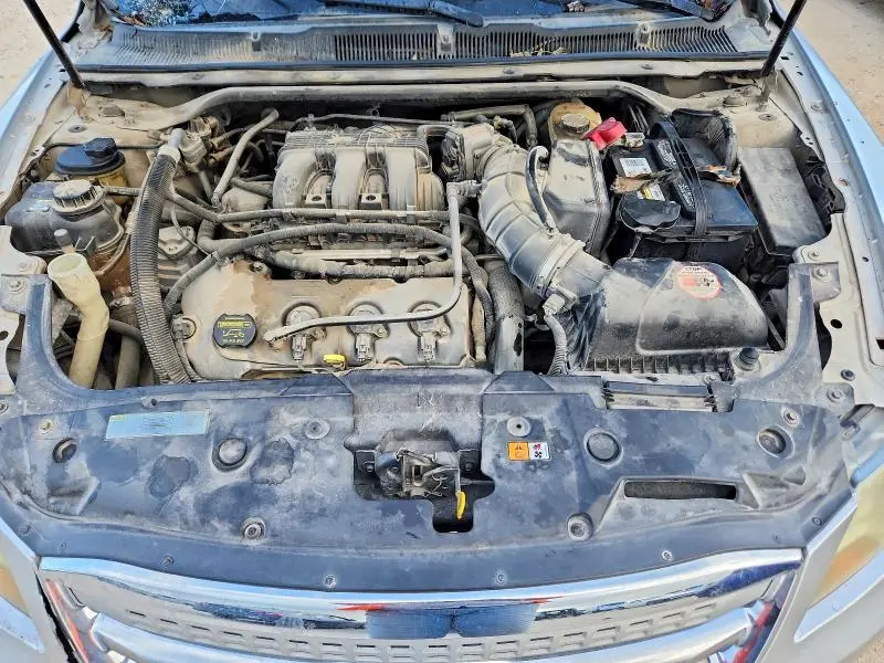 2011 FORD TAURUS SEL  