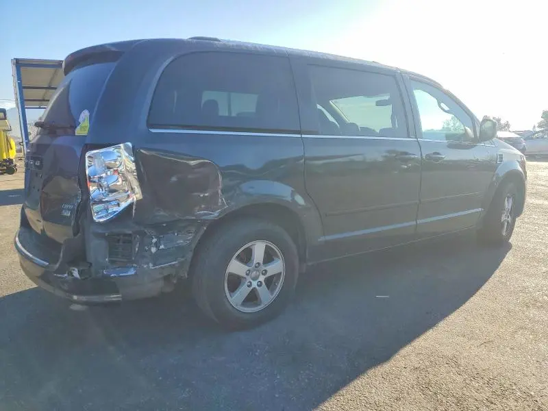 2011 DODGE GRAND CARAVAN CREW  