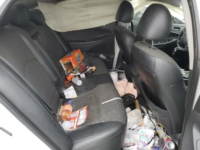 2011 HYUNDAI SONATA SE