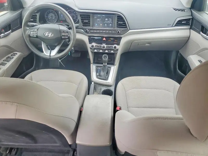 2020 HYUNDAI ELANTRA SEL  