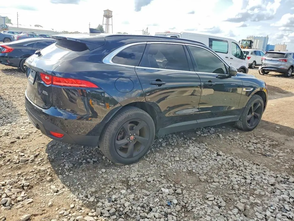 2020 JAGUAR F-PACE PREMIUM  