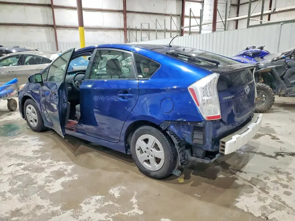 2010 TOYOTA PRIUS II  
