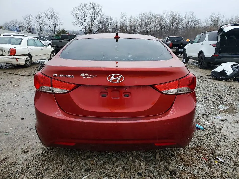 2013 HYUNDAI ELANTRA GLS  