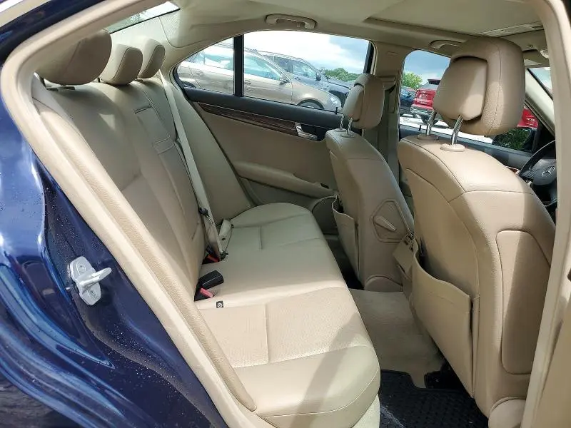 2011 MERCEDES-BENZ C 300 4MATIC  