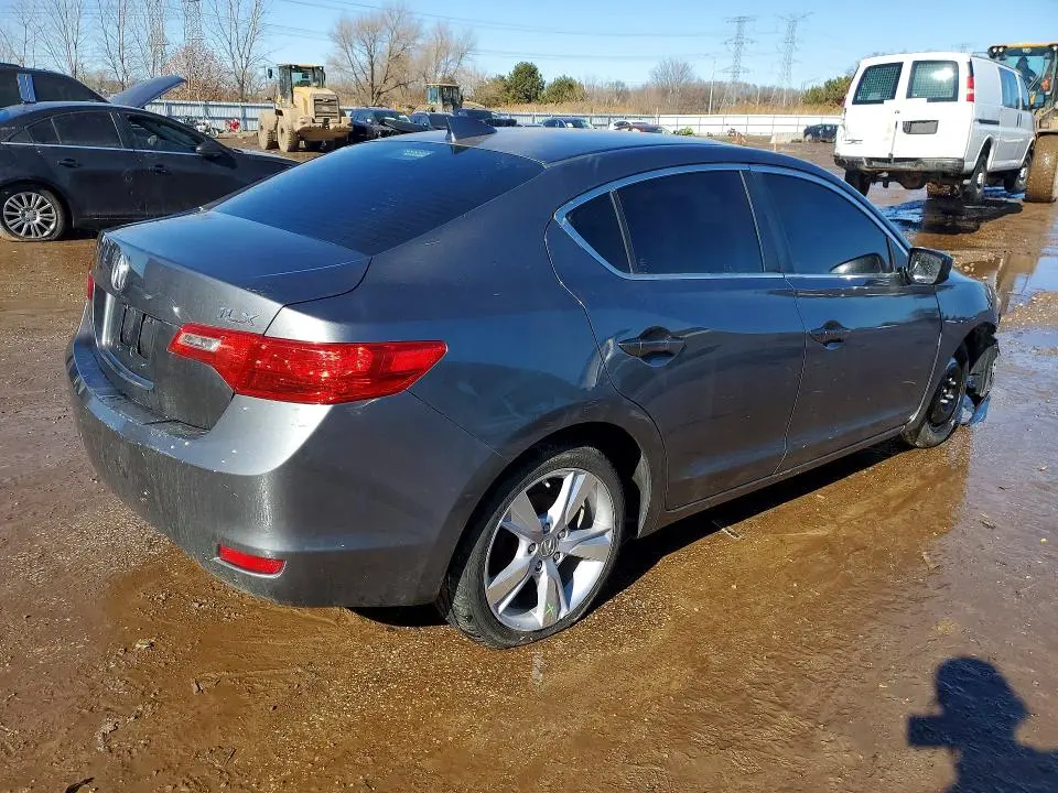 2013 ACURA ILX 20 TECH  
