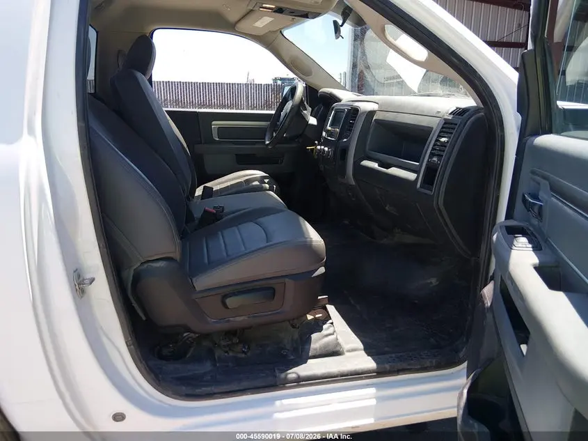 2019 RAM 1500 CLASSIC TRADESMAN  4X4 8' BOX