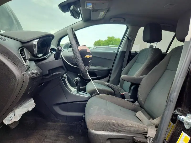 2021 CHEVROLET TRAX LS  