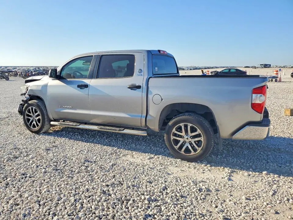 2018 TOYOTA TUNDRA SR5  