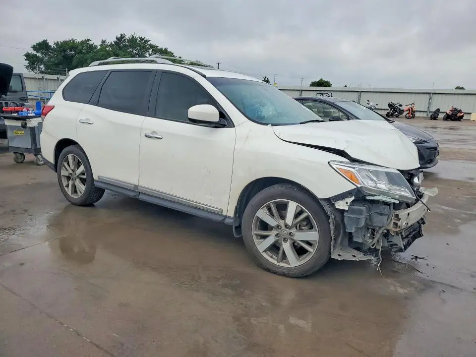 2014 NISSAN PATHFINDER S  