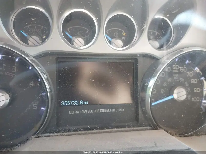 2011 FORD F-250 LARIAT