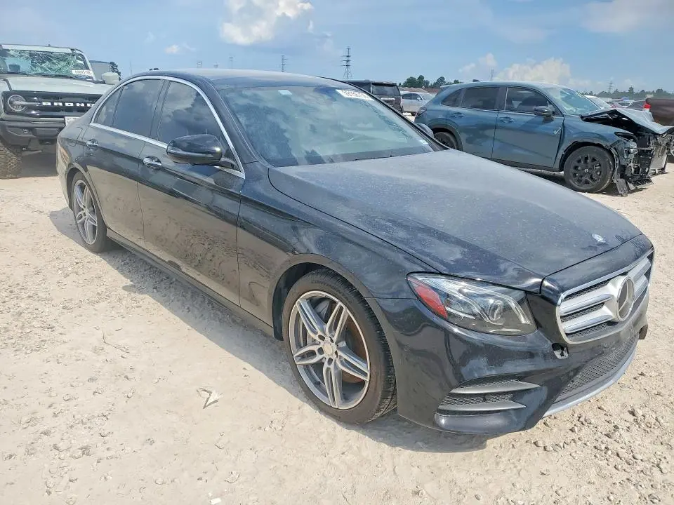 2017 MERCEDES-BENZ E 300  