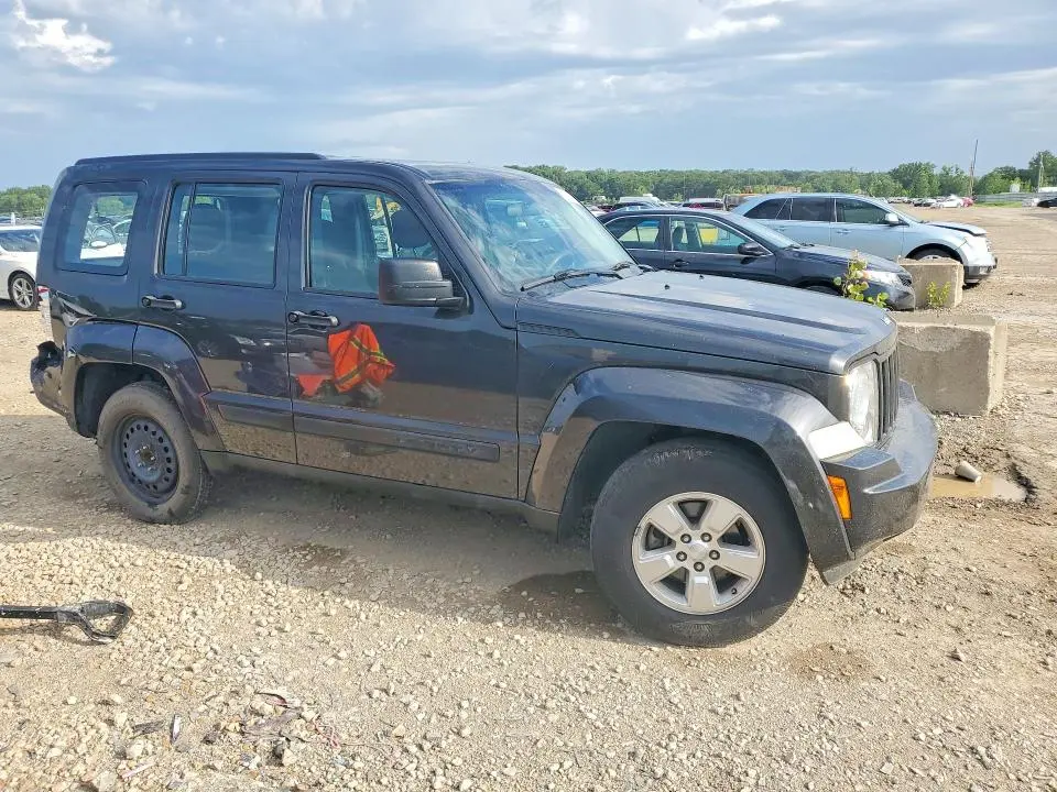 2011 JEEP LIBERTY SPORT  