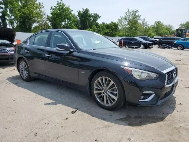 2019 INFINITI Q50 LUXE  