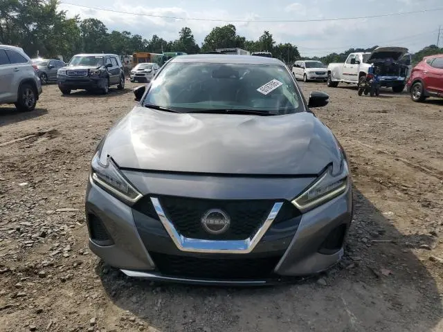 2023 NISSAN MAXIMA SV  