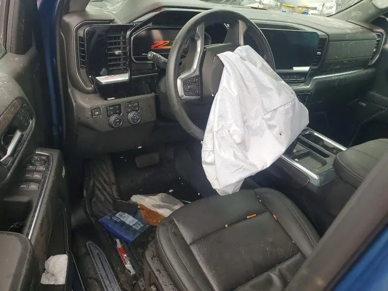 2024 CHEVROLET SILVERADO K1500 LTZ  