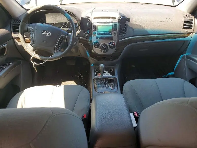 2012 HYUNDAI SANTA FE GLS  