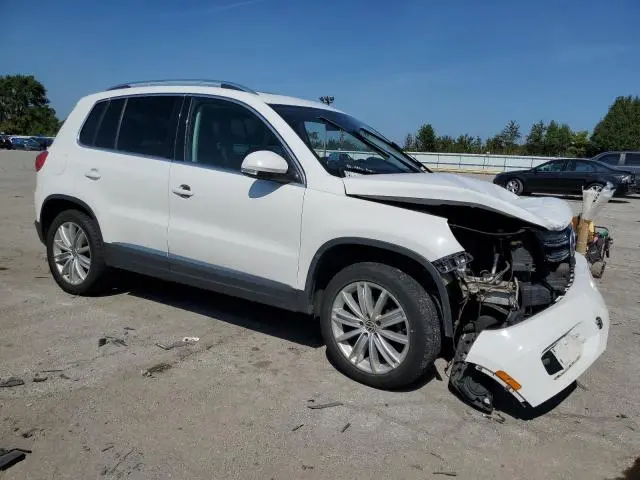 2012 VOLKSWAGEN TIGUAN S