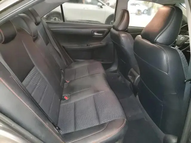 2015 TOYOTA CAMRY LE  