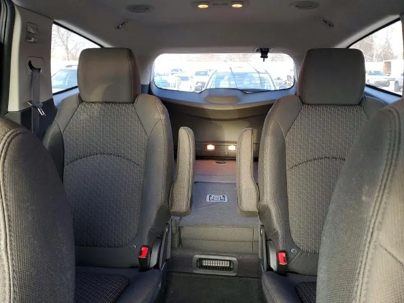 2012 CHEVROLET TRAVERSE LT  