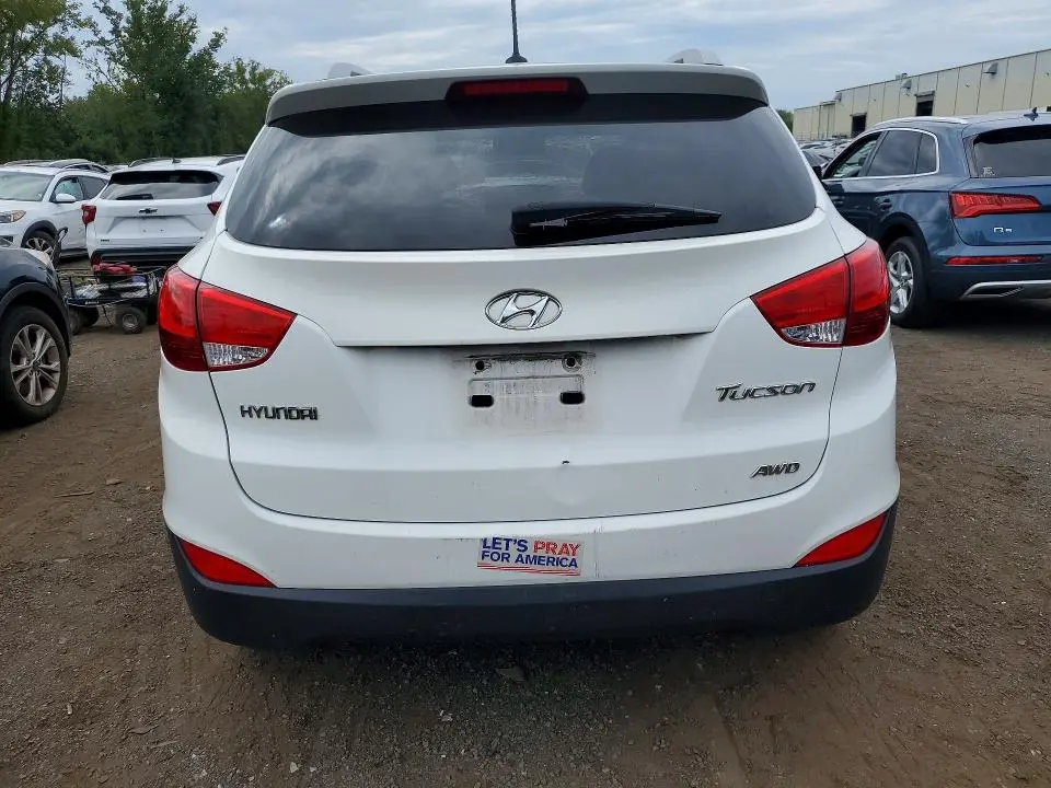 2013 HYUNDAI TUCSON GLS  