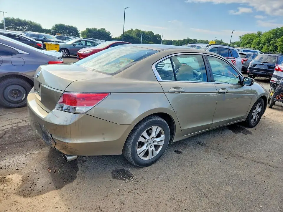 2010 HONDA ACCORD LXP  