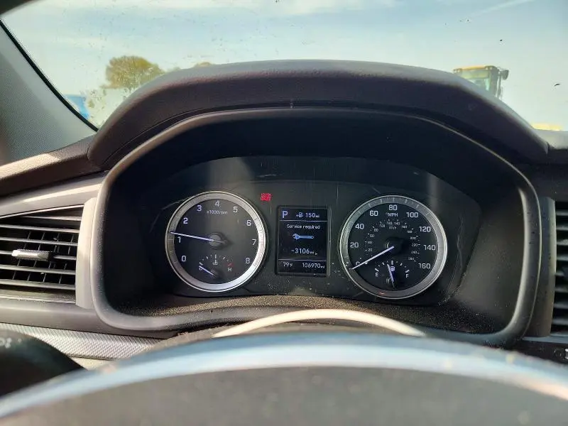 2018 HYUNDAI SONATA SE  