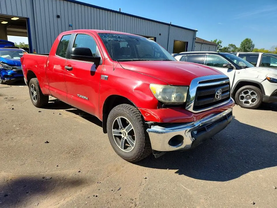 2013 TOYOTA TUNDRA DOUBLE CAB SR5  