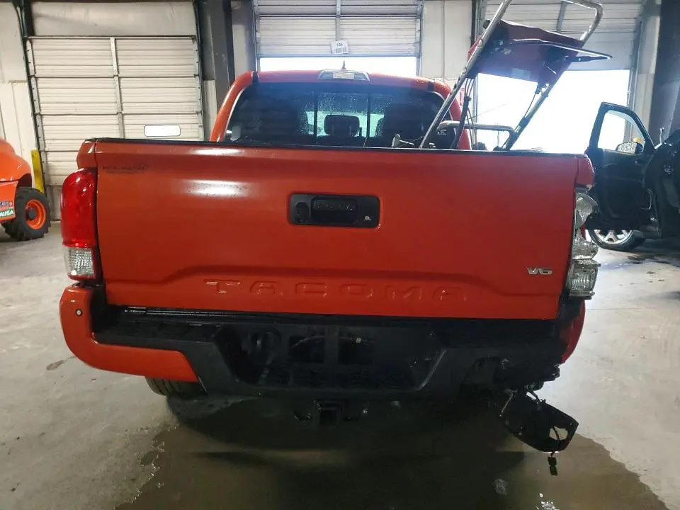 2017 TOYOTA TACOMA TRD SPORT  