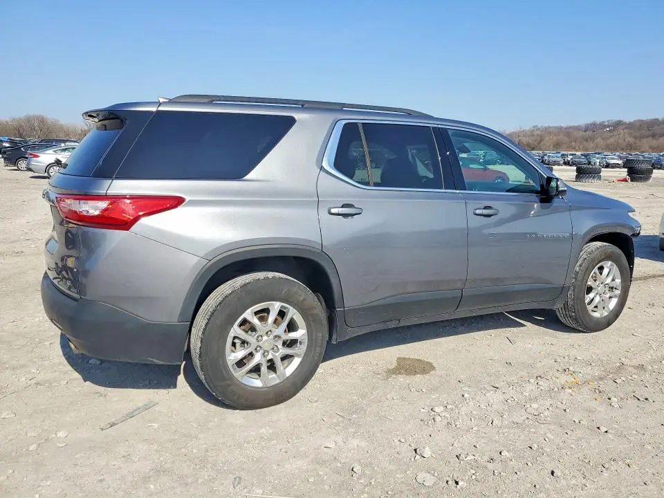 2020 CHEVROLET TRAVERSE LT  