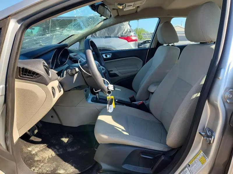 2015 FORD FIESTA SE  