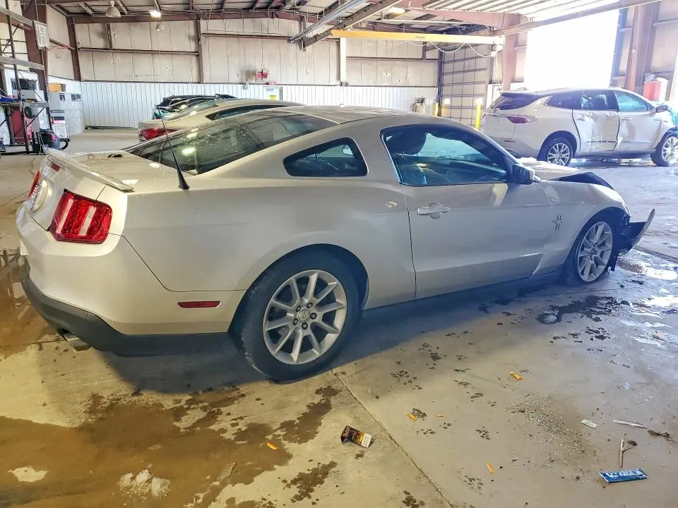 2011 FORD MUSTANG L  