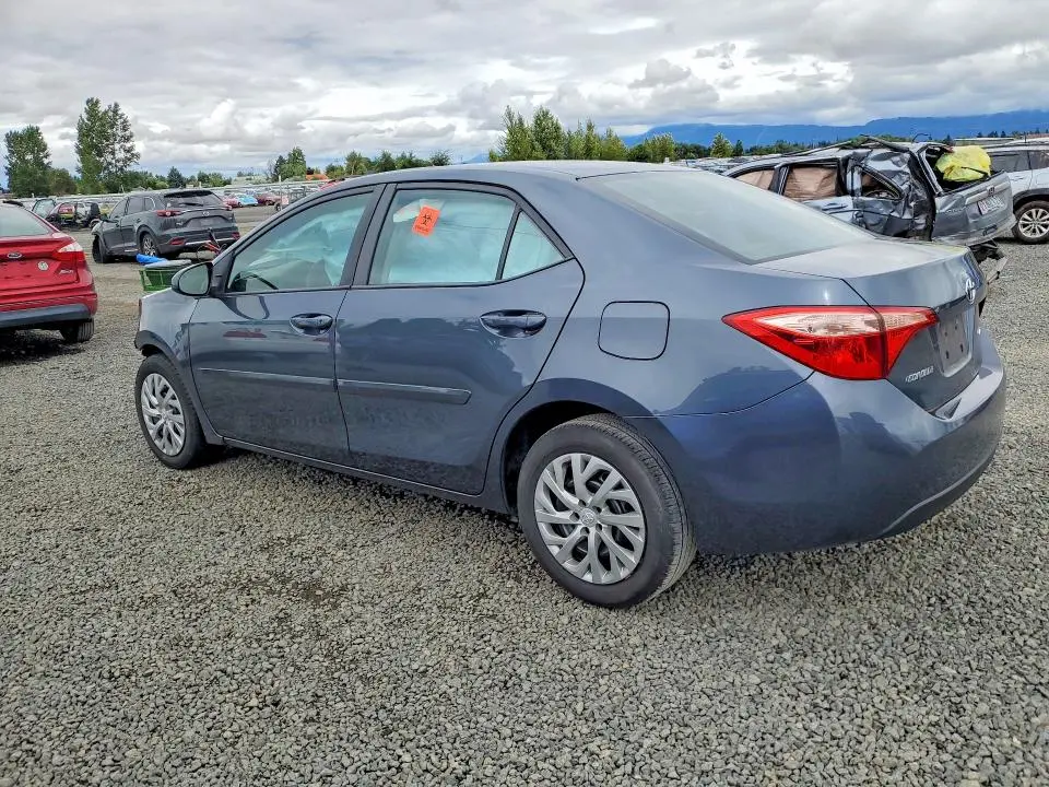 2018 TOYOTA COROLLA LE  