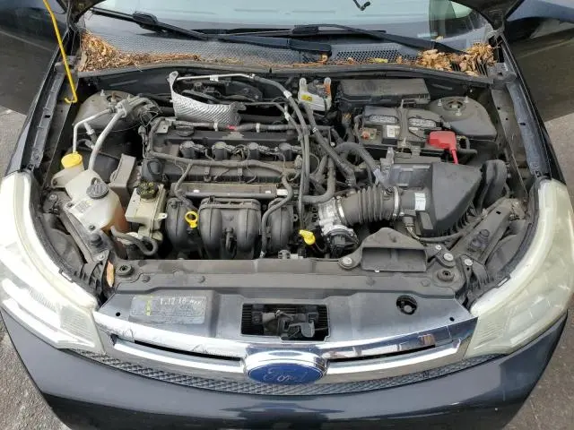 2010 FORD FOCUS SE  
