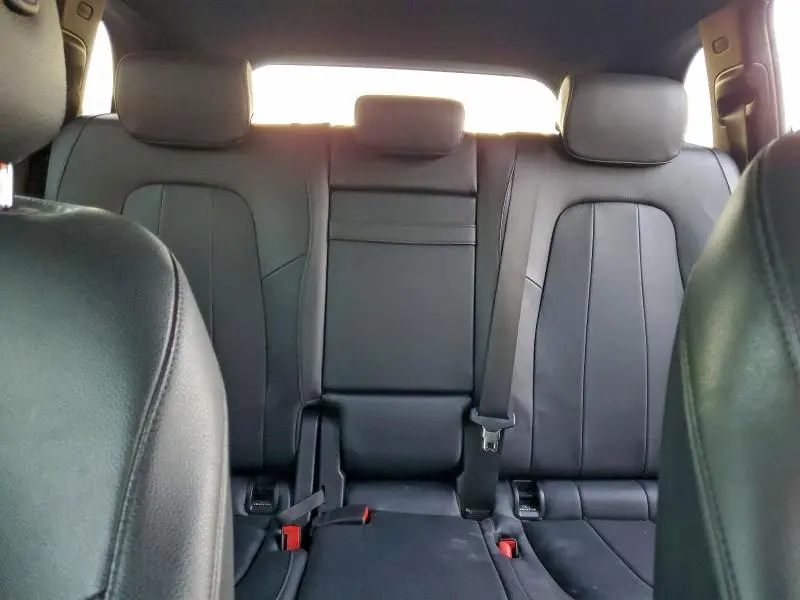 2022 MERCEDES-BENZ GLB 250  