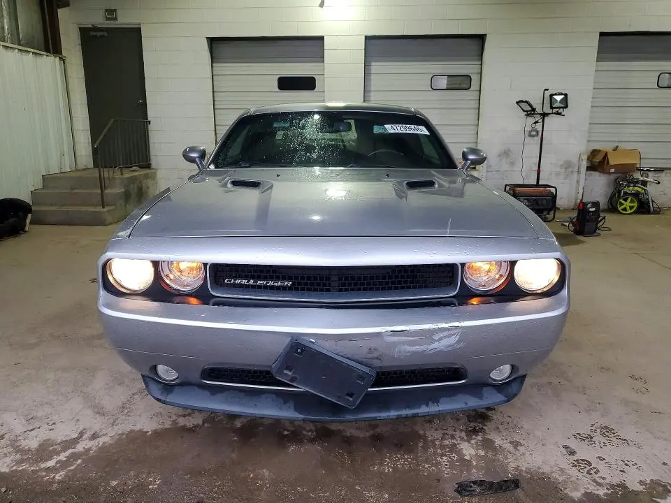 2013 DODGE CHALLENGER SXT  