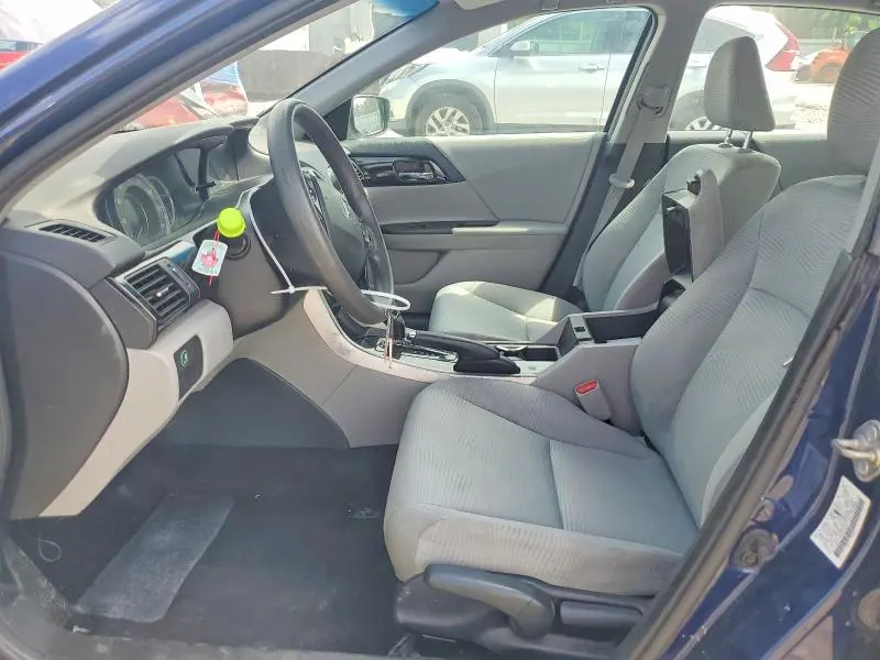 2017 HONDA ACCORD LX  