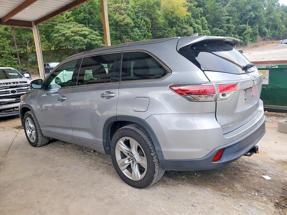 2016 TOYOTA HIGHLANDER   
