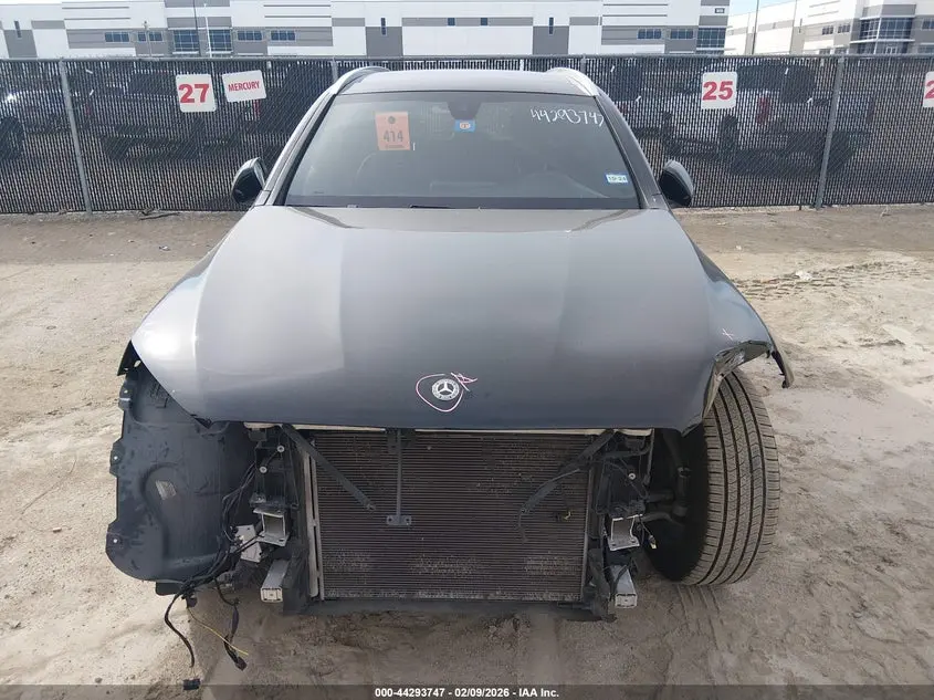 2020 MERCEDES-BENZ GLC 300  