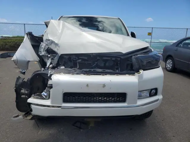 2011 TOYOTA 4RUNNER SR5  