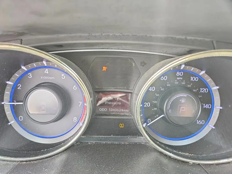 2011 HYUNDAI SONATA LIMITED  