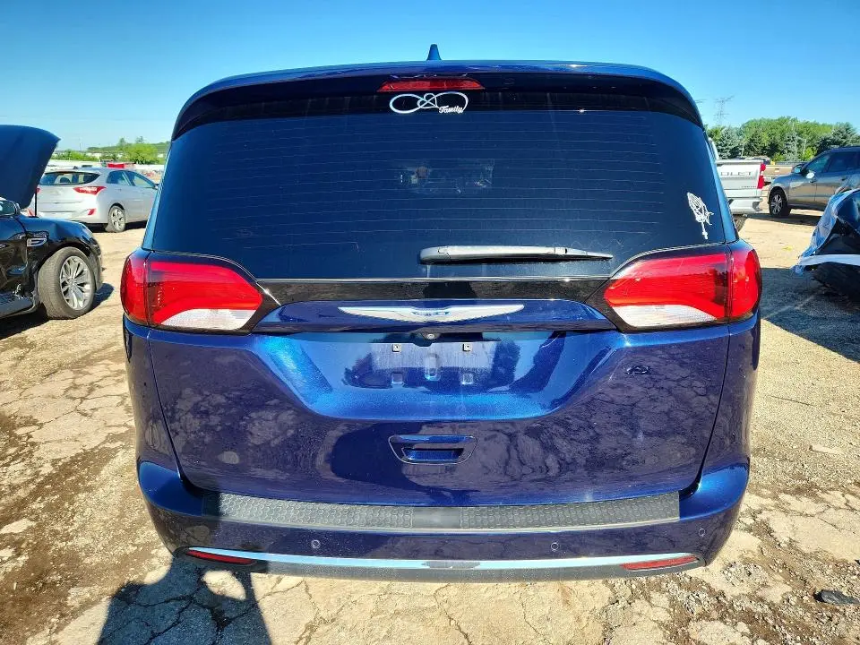 2018 CHRYSLER PACIFICA TOURING L PLUS  